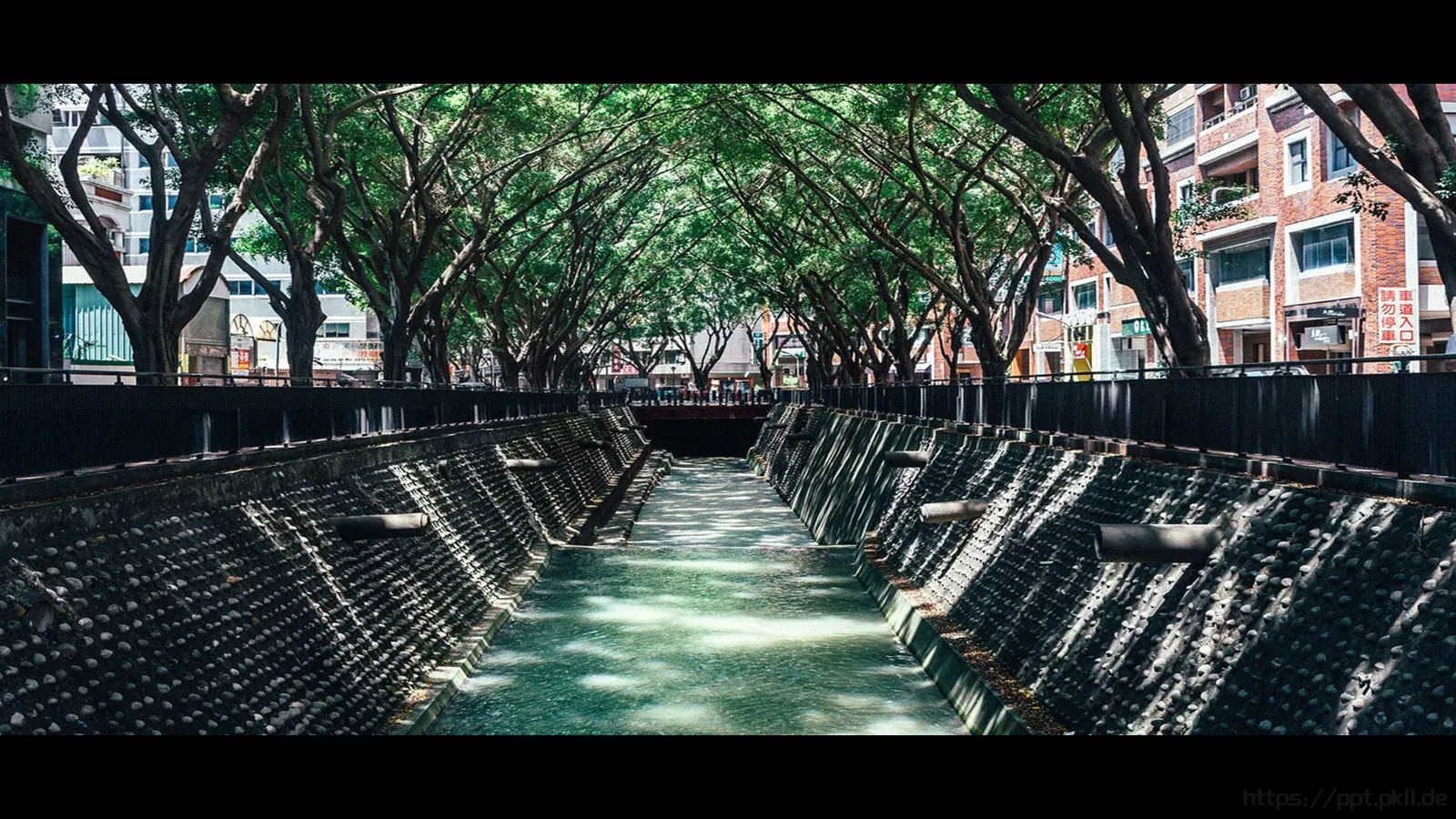 东京旅游PPT模板 第 5 页预览图