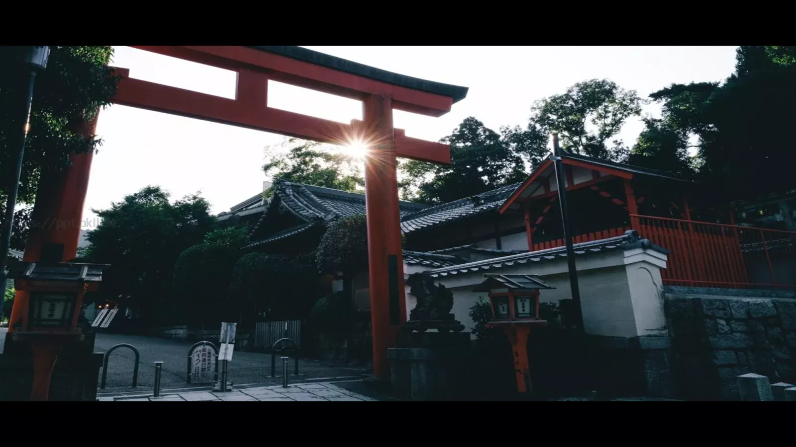 东京旅游PPT模板 第 18 页预览图