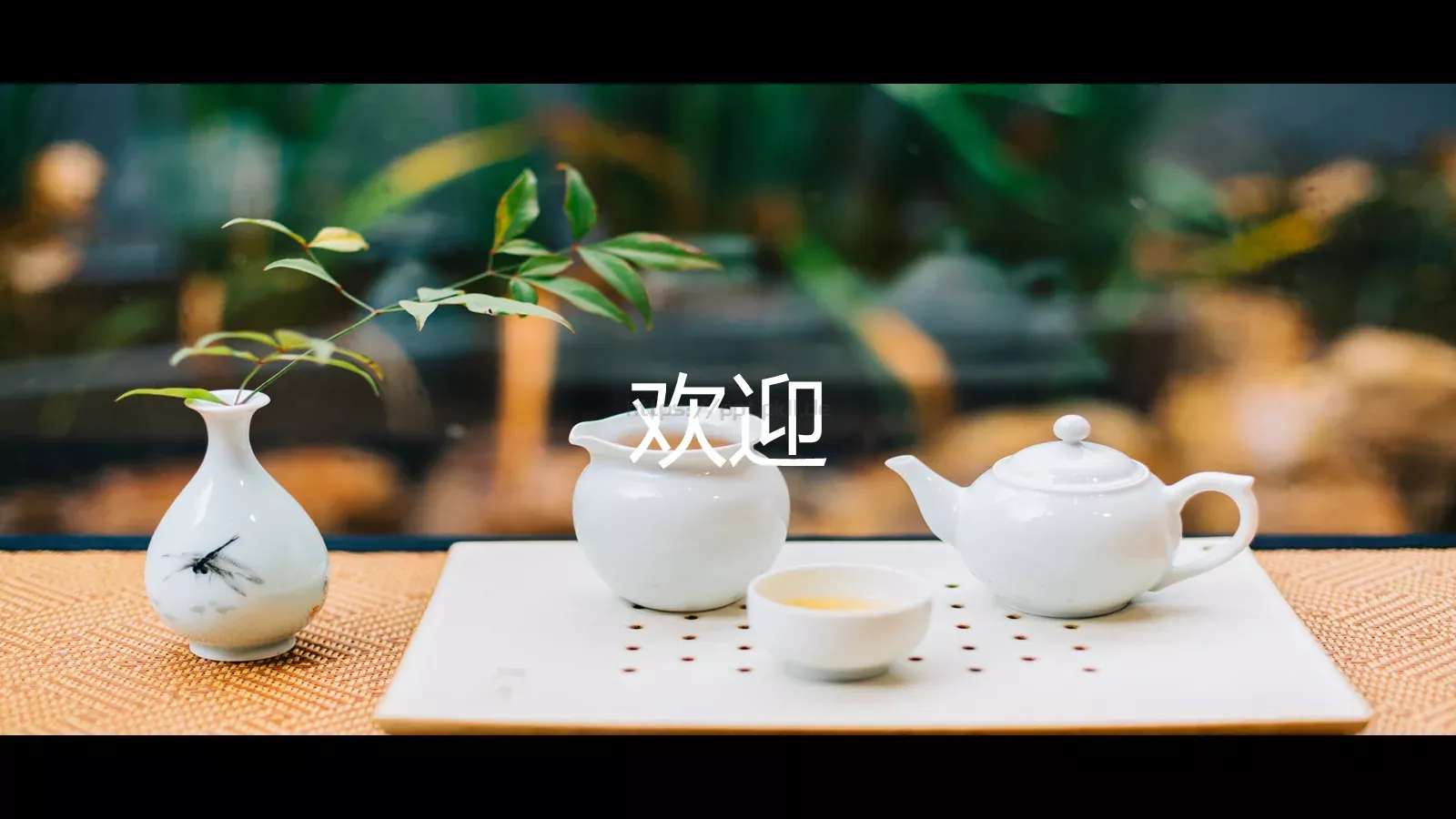 酷炫图文快闪动画视频简介通用PPT模板 第 31 页预览图